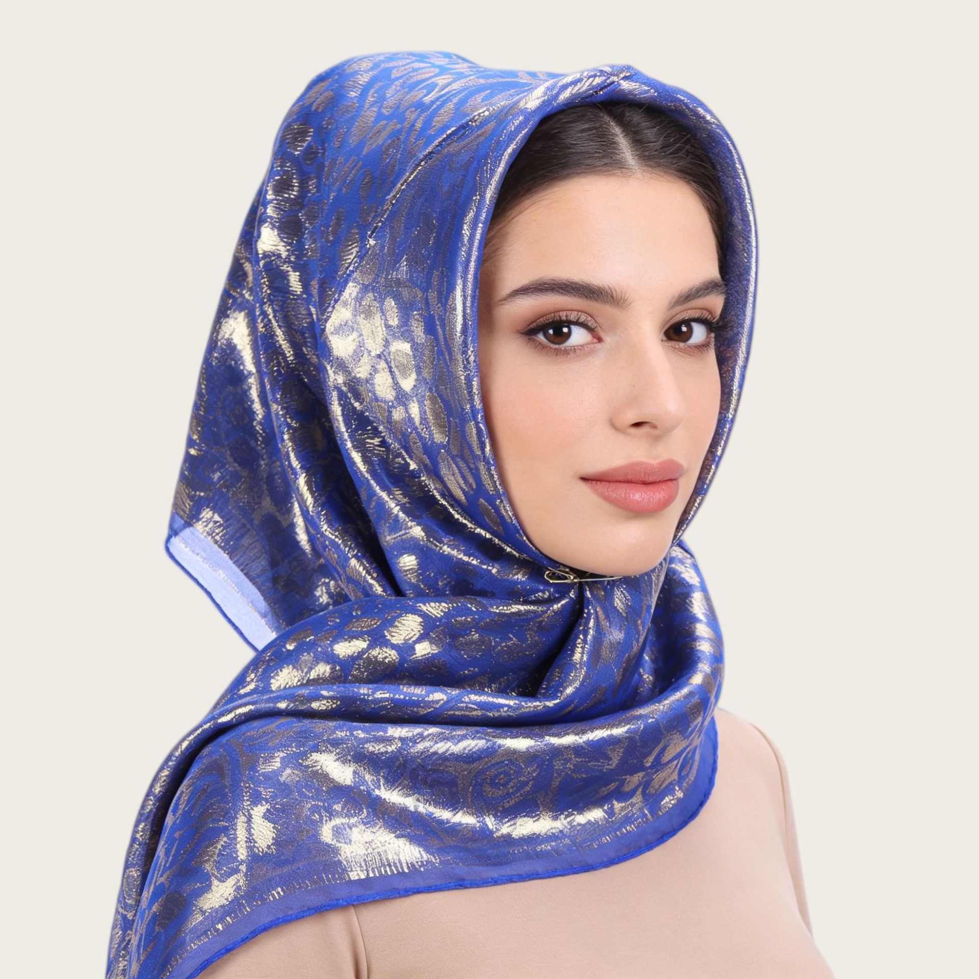 Jacquard Ethno-Print Quadratis – Women Accessories Usa Bewertung und Preis