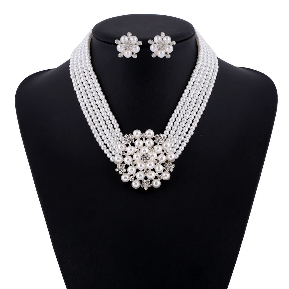 Audrey Hepburn Frühstück bei T – Women'S Accessories In The 1950S Bewertung und Preis