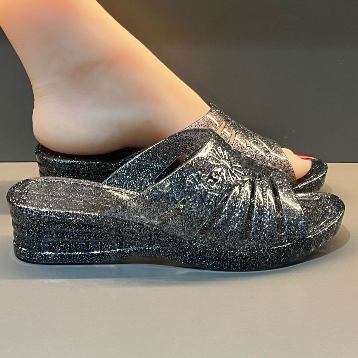 Modische Lila Glitzer-Keilsand – Women'S Shoes And Accessories Bewertung und Preis