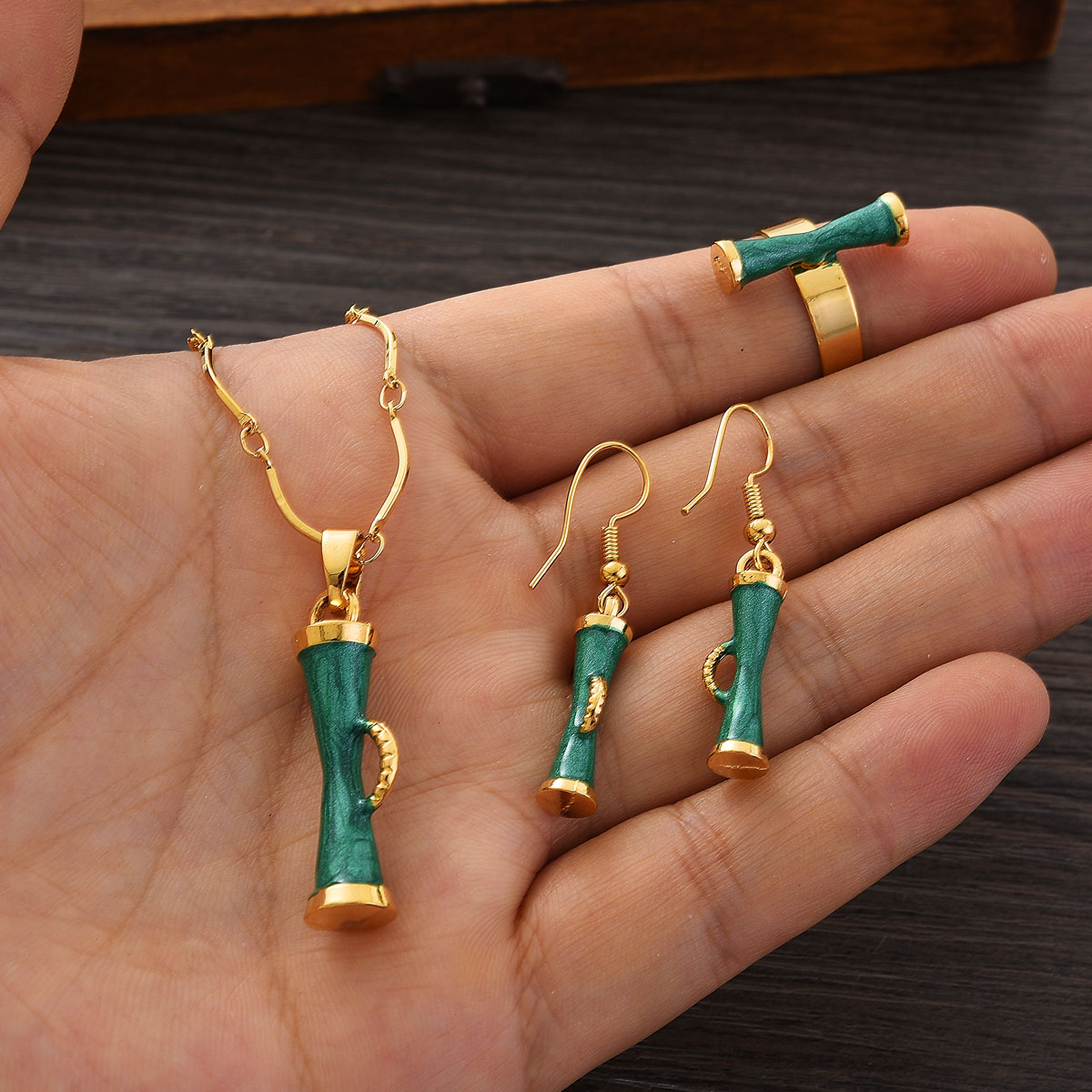 Modisches PNG-Schmuckset in Go – Women Accessories India Bewertung und Preis
